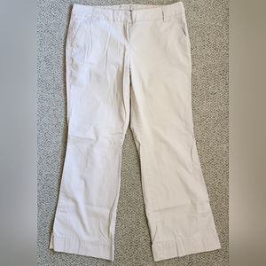 🦋 NWOT Khakki's (Petite)